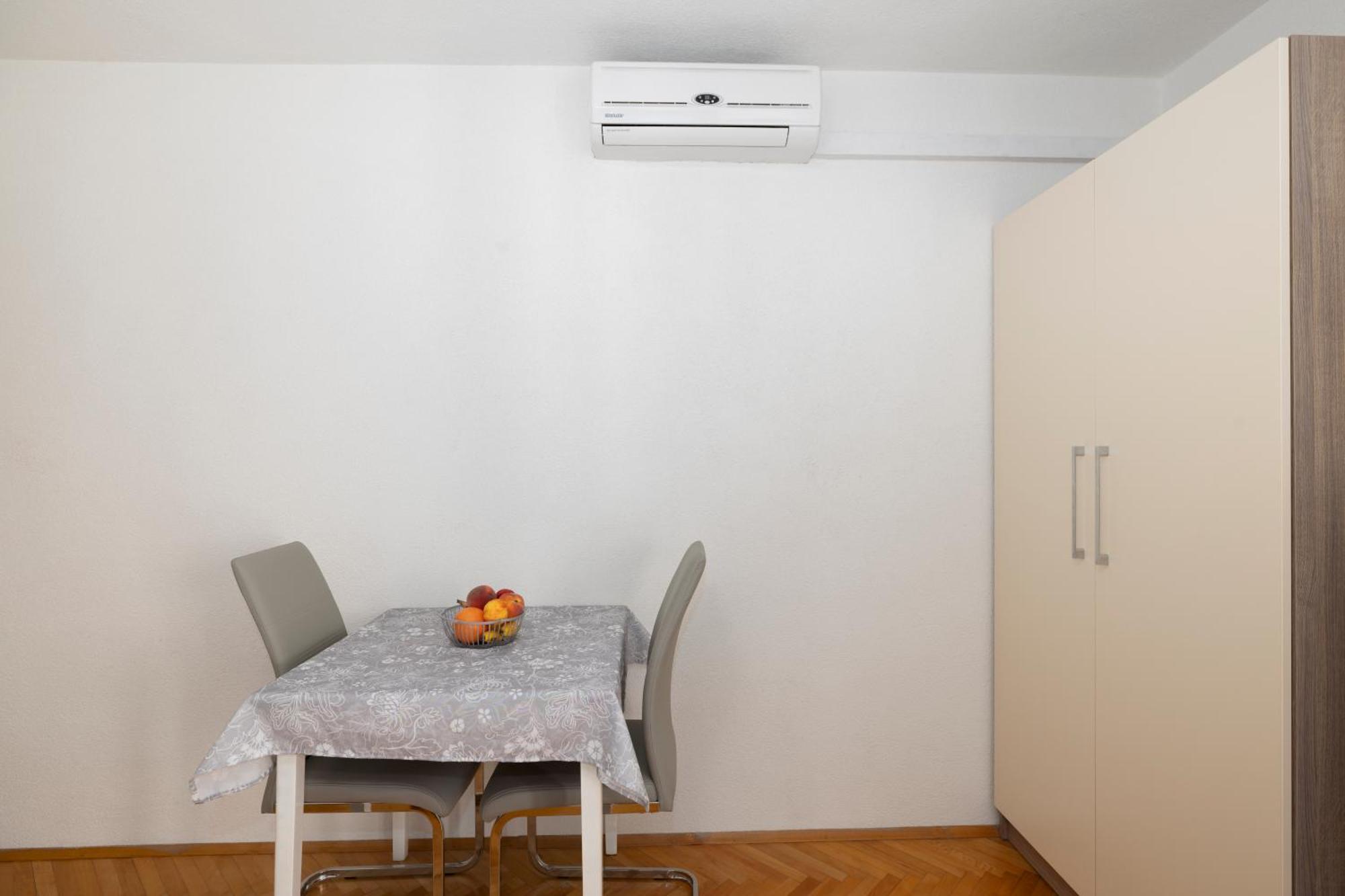 Apartmani Marta Тучепи Екстер'єр фото