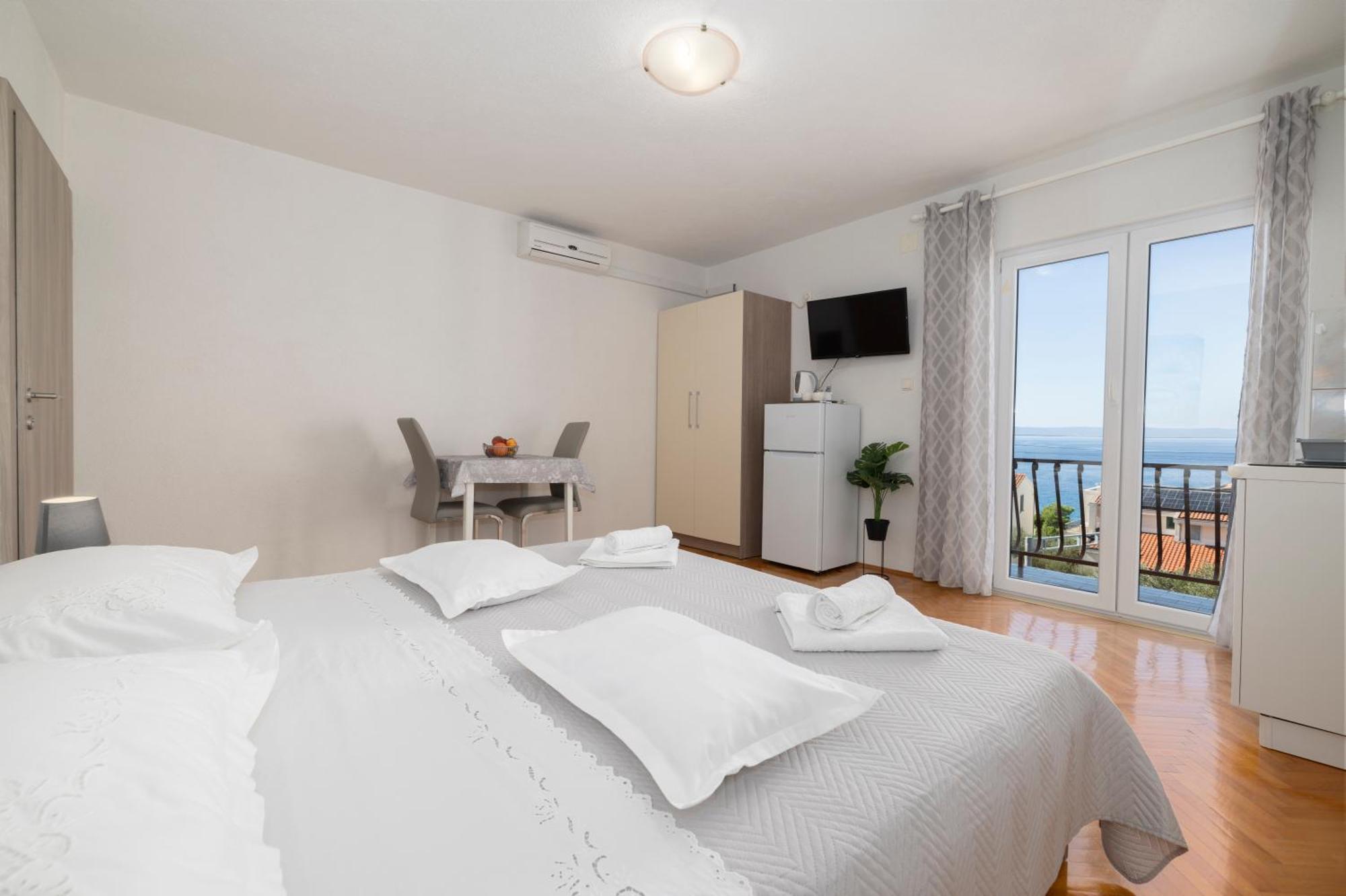Apartmani Marta Тучепи Екстер'єр фото