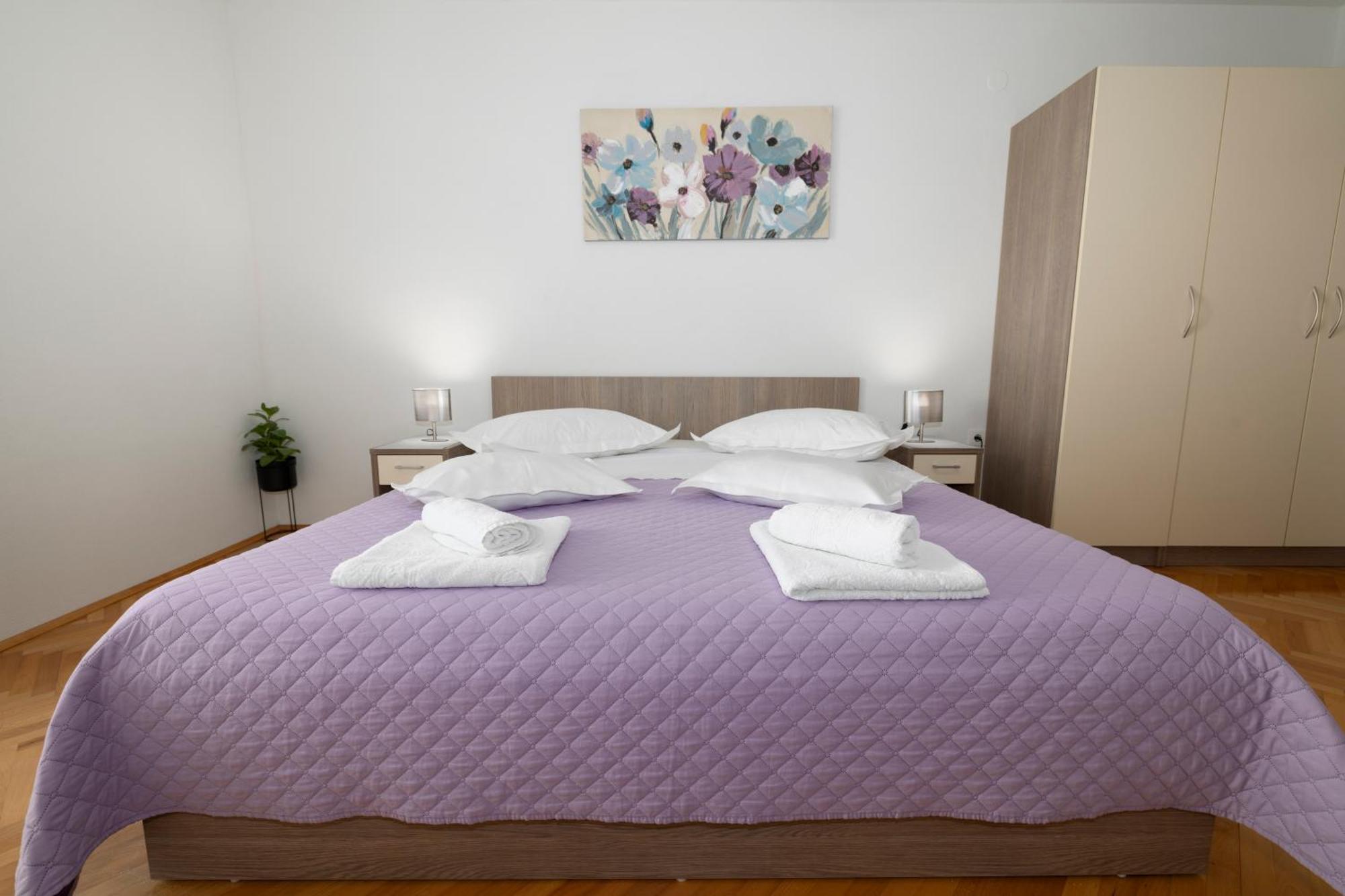 Apartmani Marta Тучепи Екстер'єр фото